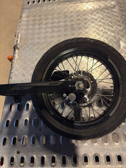 Zadní supermoto kolo 17R - 2