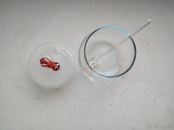 Skleněná dóza na med - 2