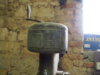 Stolní litinová vrtačka 400V - 2