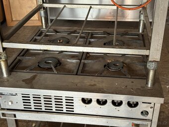 Plynový sporák profi - 2