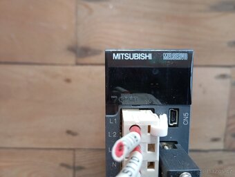 AC Servo měnič Mitsubishi MELSERVO MR-J3-10B - 2