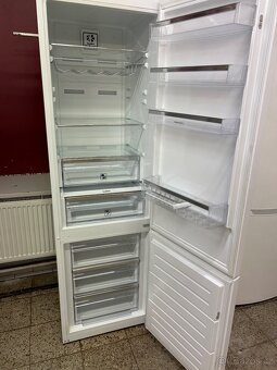 Lednice PHILCO 200cm - 2