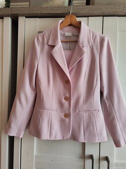 Dámský kostýmek vel. 36 - 2