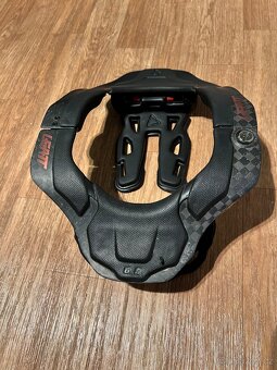 Krční chránič LEATT - 2