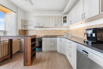 Pronájem bytu 3+1, 98 m², Hradec Králové - 2