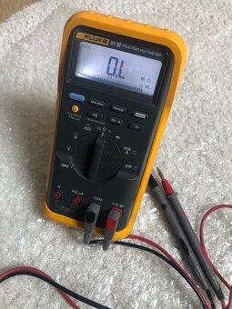 Multimetr FLUKE 87 III - 2
