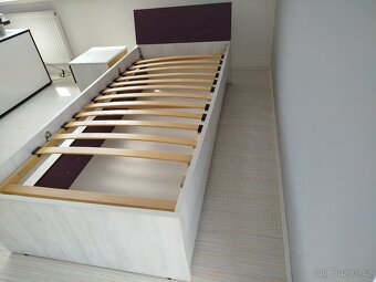 Dětská postel. - 2
