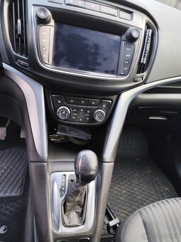 Opel Zafira C - 2