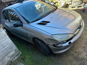 Peugeot 206 1.1i 44kw - 2