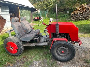 Prodám traktůrek ,motor 1202 - 2