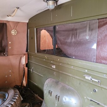 UAZ 452 - 2