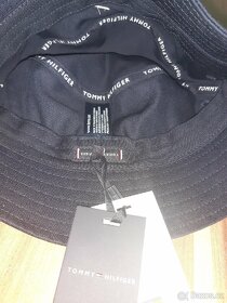 Klobouček Tommy Hilfiger - 2