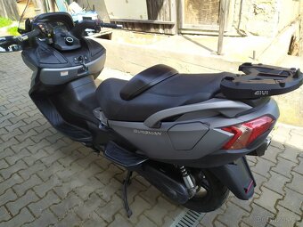 Suzuki Burgman 650 r.v. 2016 Exekutive nový model - 2