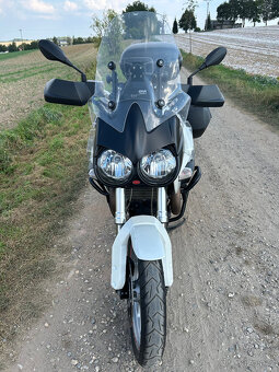 Moto Guzzi Stelvio 1200 - 2