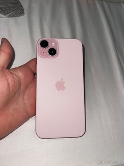 iPhone 15 plus - pink (záruka) - 2