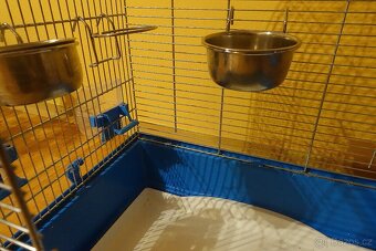 Klec pro ptáky s příslušenstvím – výška 55 cm, šířka 42 cm - 2