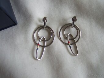 Náušnice. - 2