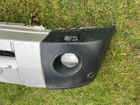 Přední nárazník Land Rover Discovery 3 stříbrný - 2