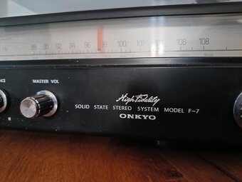 ONKYO High Fidelity Solid State Stereo F-7  1975 - 2