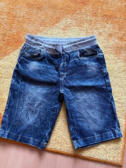 Chlapecké kraťasy více druhů - 2