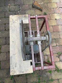 Kotoučová bruska 380v - 2