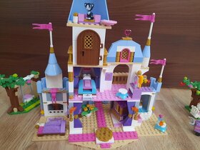 LEGO Disney 41055 Popelčin romantický zámek - 2