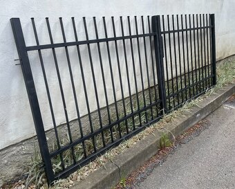 Nová dvoukridla brána - Jekl, výplň plný materiál. - 2