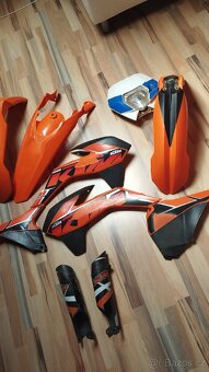 KTM exc plasty - 2