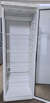 Prosklená lednice Snajge - 2