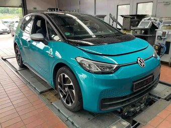 Volkswagen ID.3 2020 elektro/LED/350km/výhřev/baterie 62kwh - 2