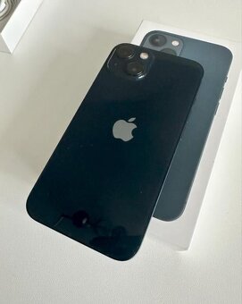 Apple iPhone 13 256 GB Midnight - jako nový - 2