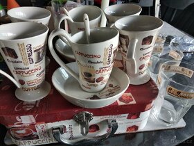 Kávová sada v kufříku +3 sklenice na laté +sklenice svíčka - 2