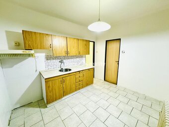 Prodej bytu 3+1, 75 m2, Černuc - Bratkovice okr. Kladno - 2