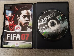 Fifa 07 PC a PES 2008 PC - 2