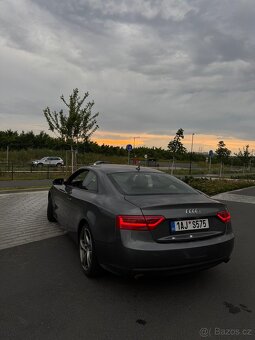 AUDI A5 COUPE 3.0 TFSI 2012 3X S-LINE TOP STAV - 2