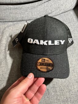 Pánská kšiltovka Oakley černá - zcela nová - 2