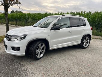 Volkswagen Tiguan r-line - 2
