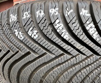 205/55 R17 95V XL zimní pneumatiky Michelin (3816) - 2