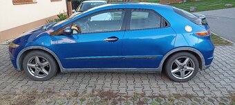 Honda civic 1.8 i-vtec - 2