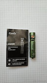 Nabíjecí svítilna Fenix E05R - 2