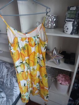 Dámské letní šaty vel 38/40 - 2