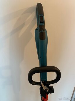 MAKITA DUR181Z – aku vyžínač 18V LXT (bez baterie) - 2