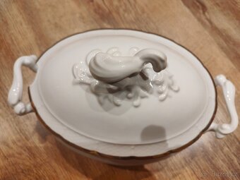 NEPOUŽiTÁ polévková mísa Thun Menuet 1. republika - 2