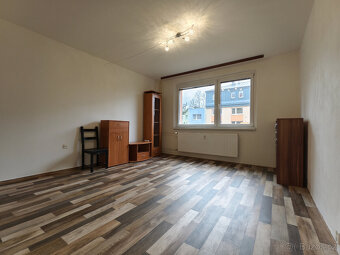 Pronájem 2+kk, 45m2 (vybavený) (Rochlice, ul. Na Žižkově) - 2