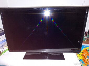 LED TV SAMSUNG  82 cm - 2