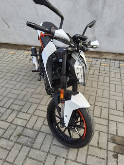 KTM Duke 125 - 2