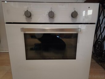Vestavná trouba - 2