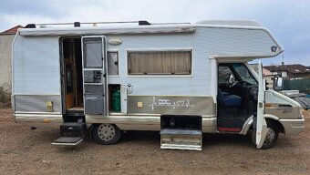 Obytňák Iveco Daily Laika - 2