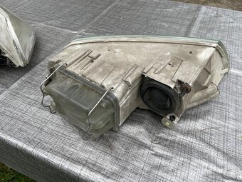 Octavia 2 RS Xenony - 2