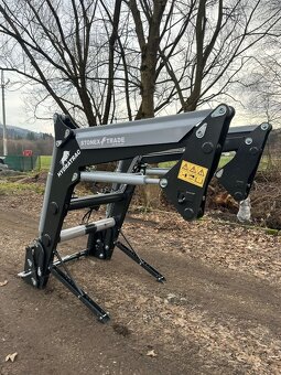 Čelní nakladač HYDRATRAC 1600 - 2